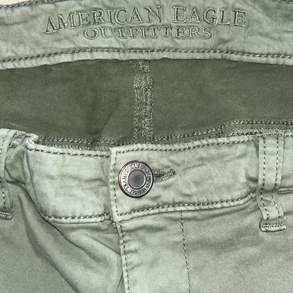American Eagle green pants size 14 short - Picture 5 of 5